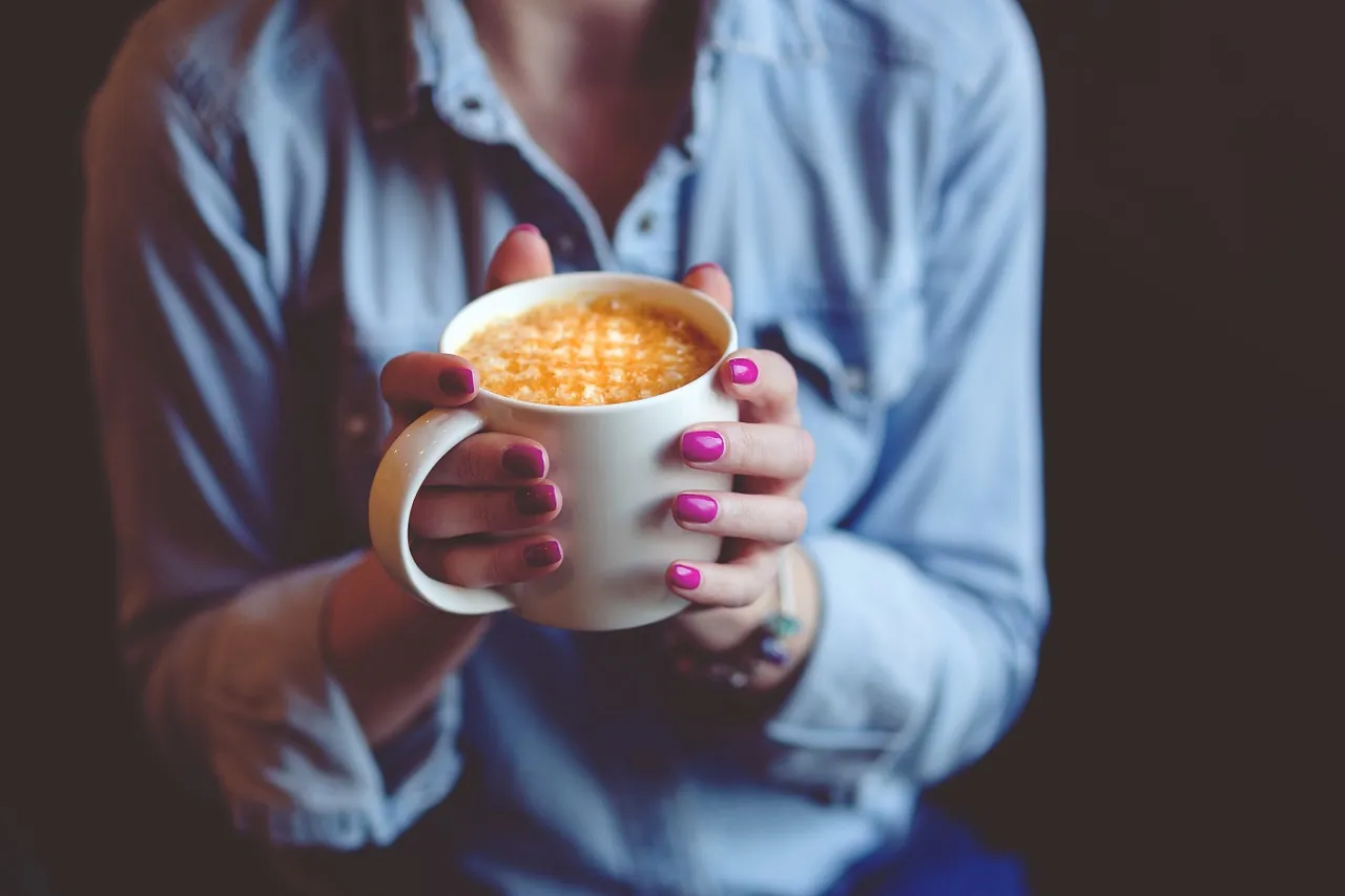 hands cafe | Neurita